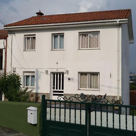 Вилла Casa Tia Lola Сантьяго-де-Компостела Экстерьер фото